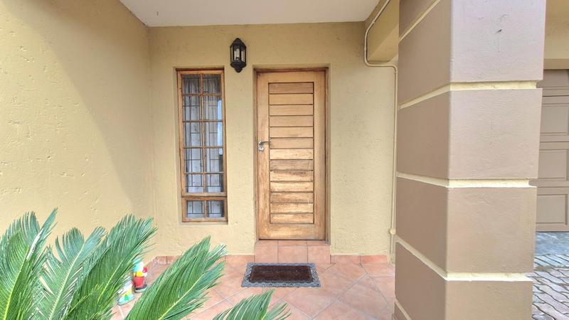 3 Bedroom Property for Sale in Island View Western Cape